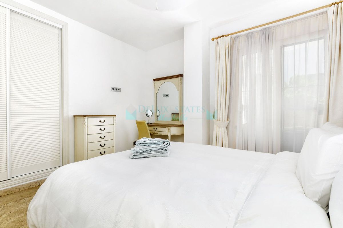 Ground Floor Apartment for sale in Nueva Andalucia