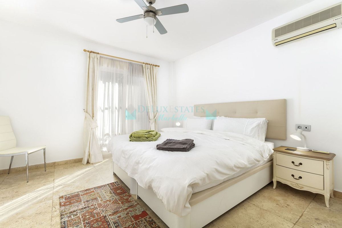 Ground Floor Apartment for sale in Nueva Andalucia