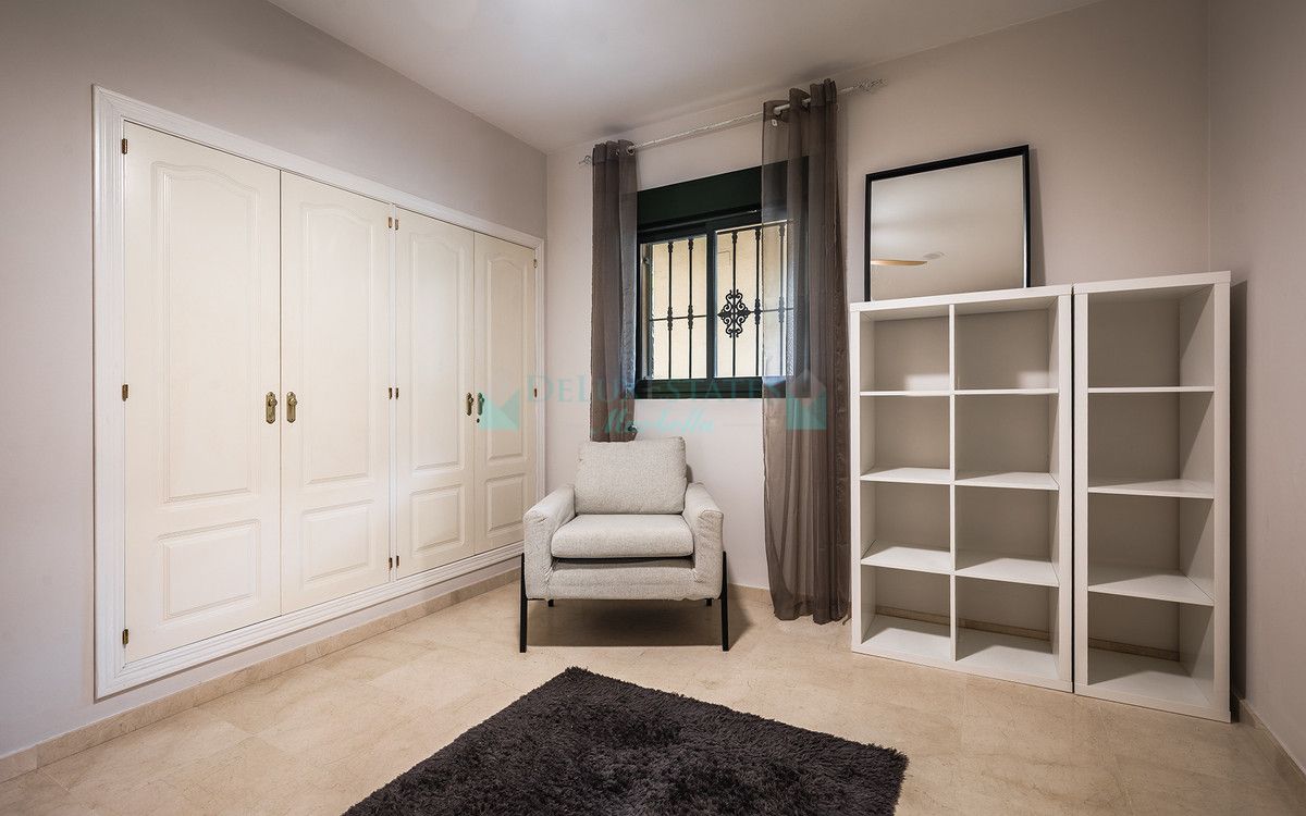 Apartamento Planta Baja en alquiler en San Pedro de Alcantara