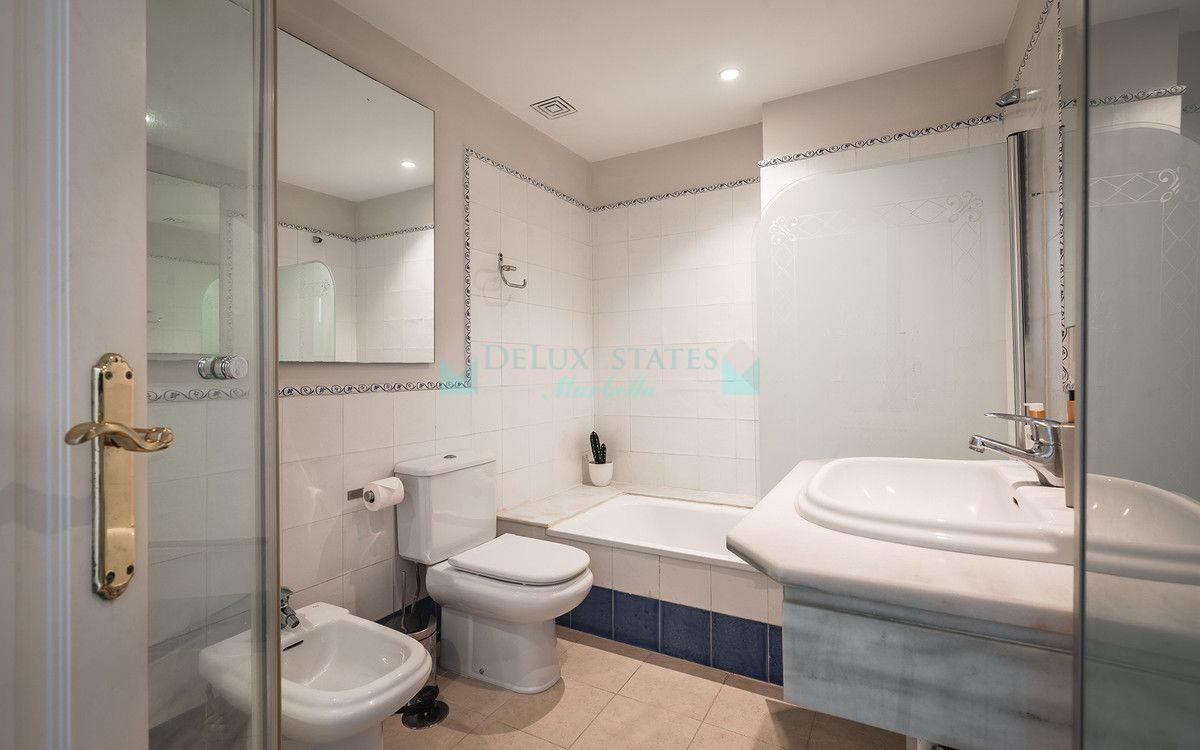 Apartamento Planta Baja en alquiler en San Pedro de Alcantara