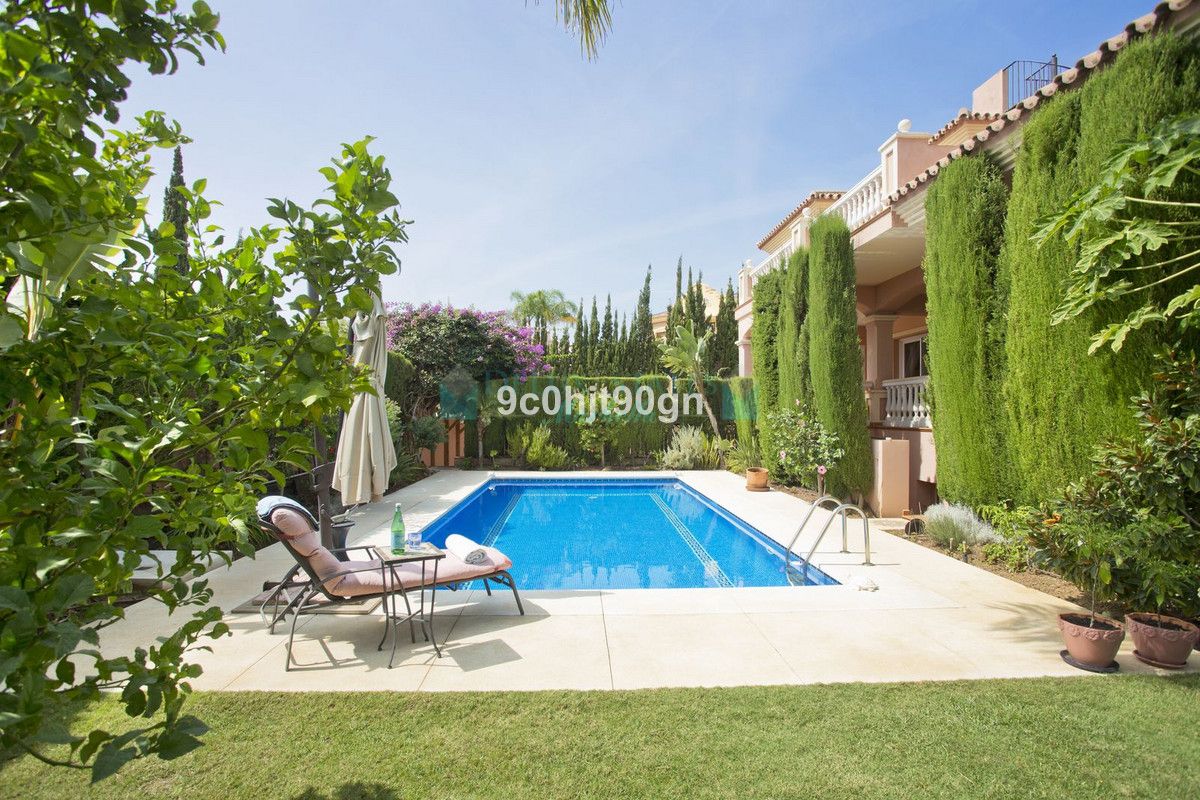 Villa for sale in Elviria, Marbella East