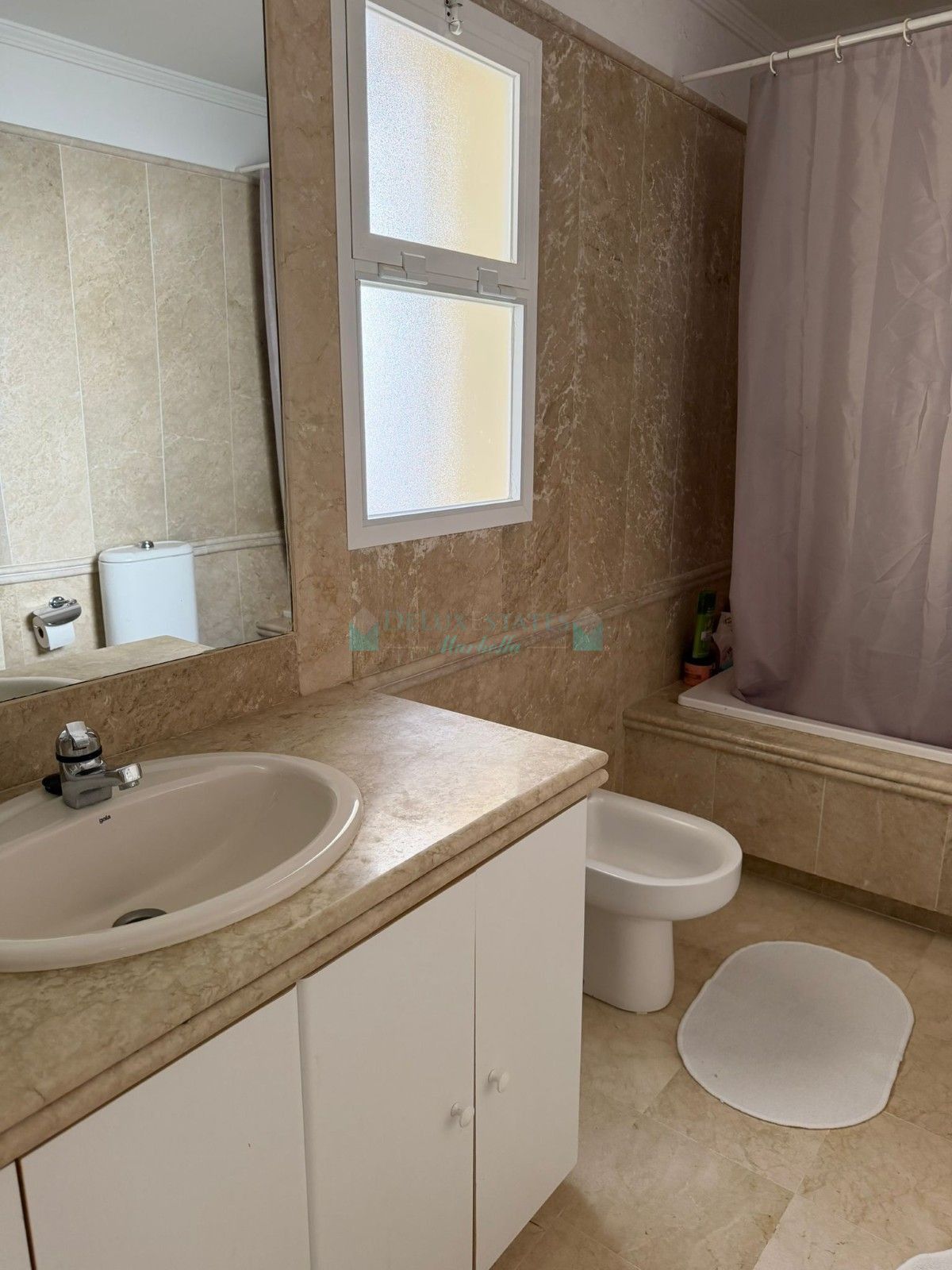 Adosado en venta en La Quinta, Benahavis