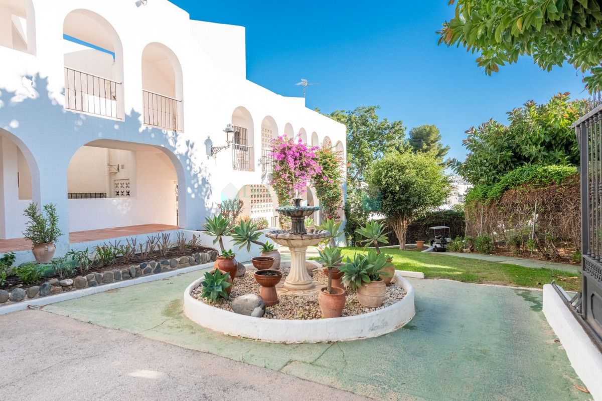 Apartamento Planta Baja en alquiler en Nueva Andalucia