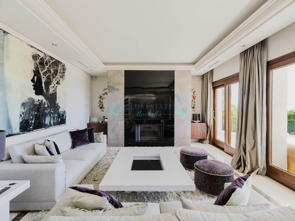 Villa en alquiler en Los Flamingos, Benahavis