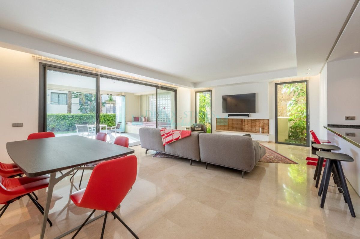 Ground Floor Apartment for sale in Sierra Blanca, Marbella Golden Mile