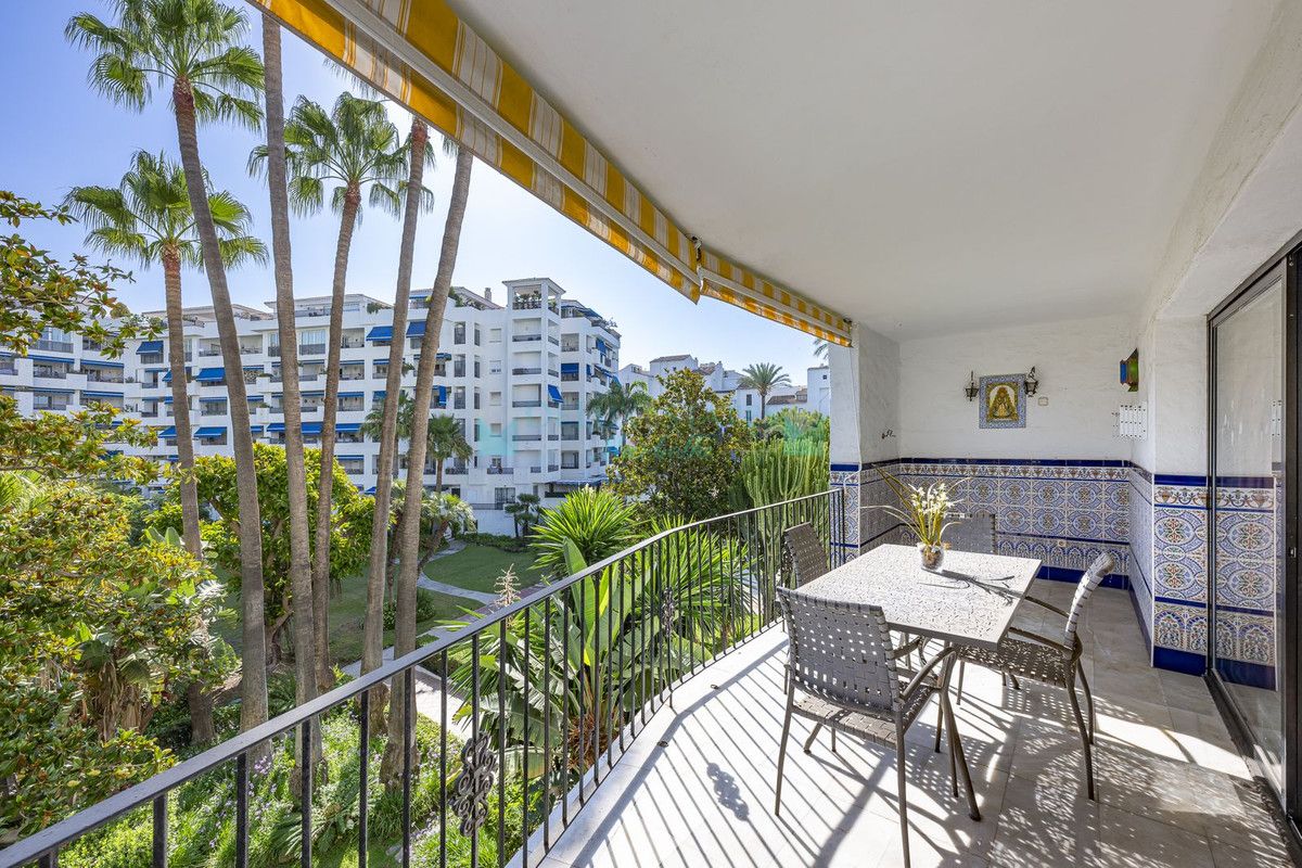 Apartment for sale in Marbella - Puerto Banus