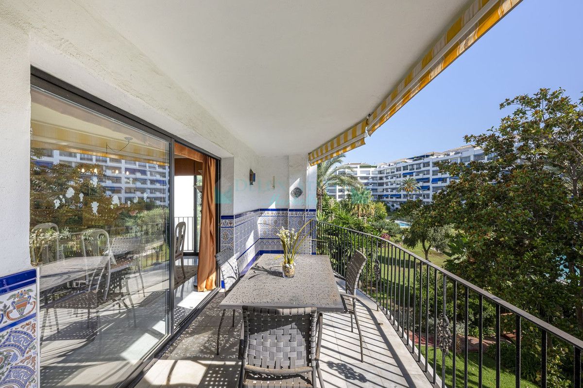 Apartment for sale in Marbella - Puerto Banus