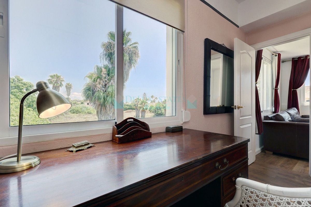 Town House for rent in Estepona