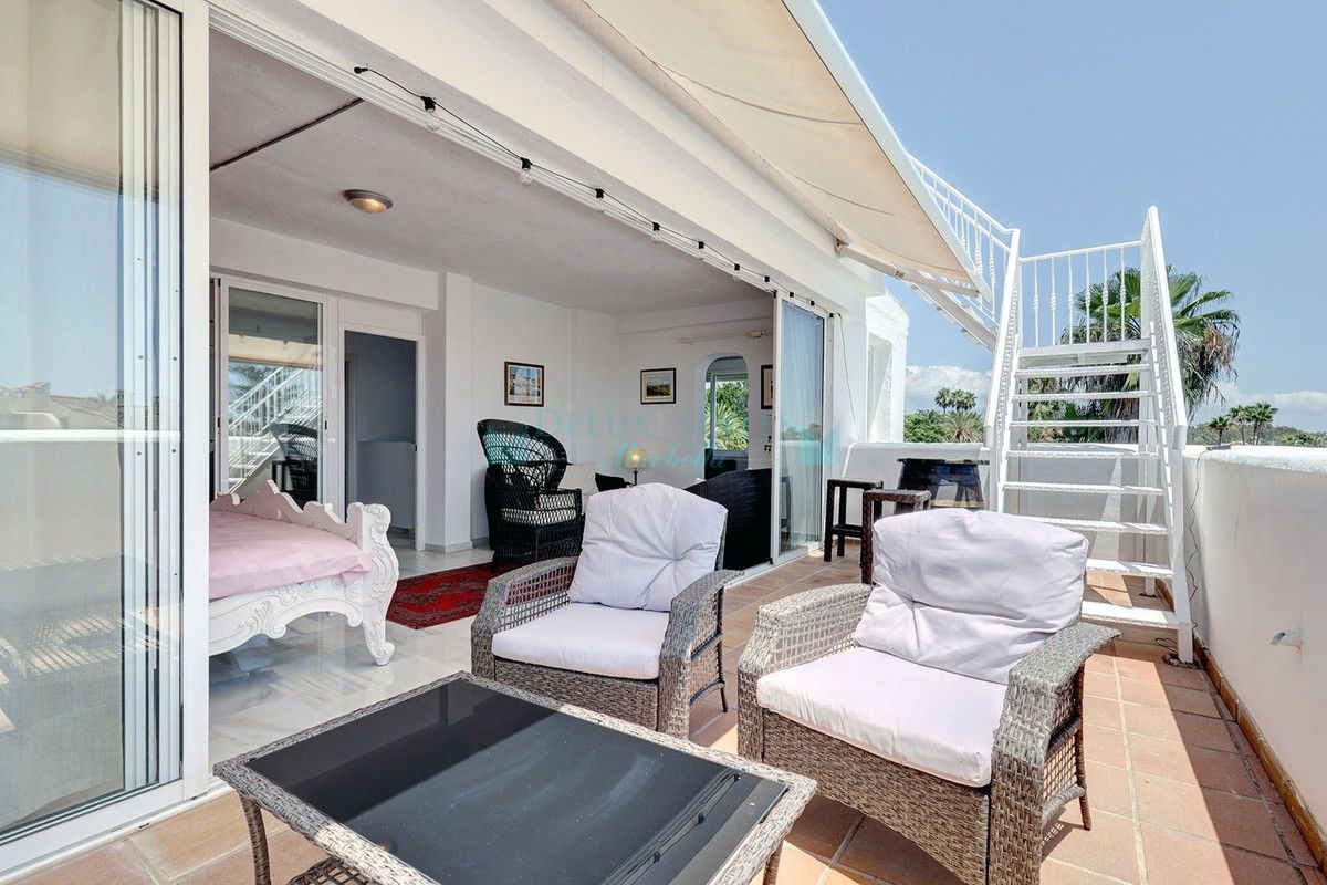 Town House for rent in Estepona