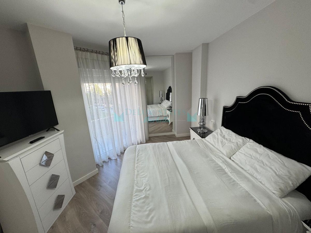 Apartment for rent in La Campana, Nueva Andalucia