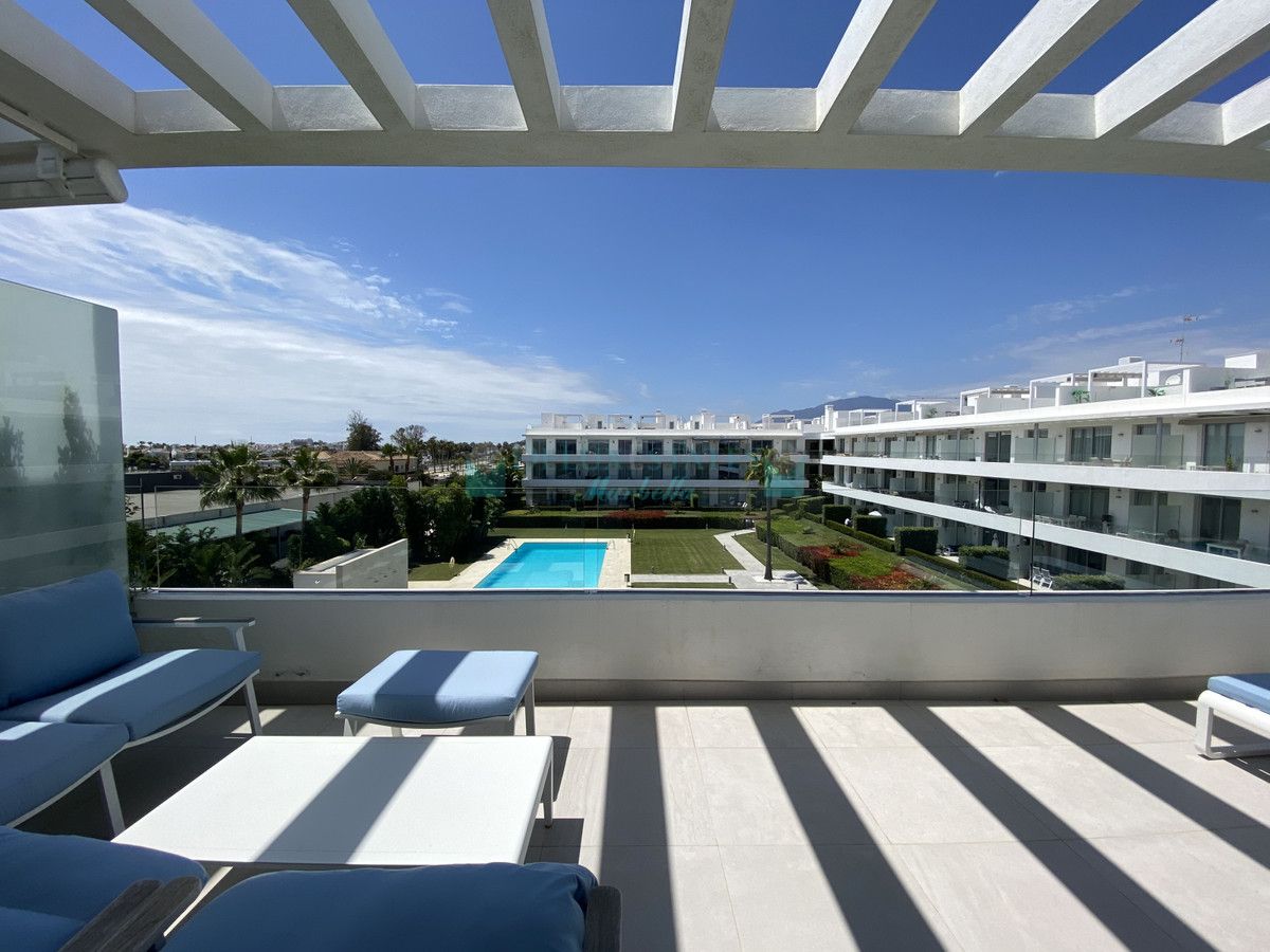 Penthouse for rent in Bel Air, Estepona