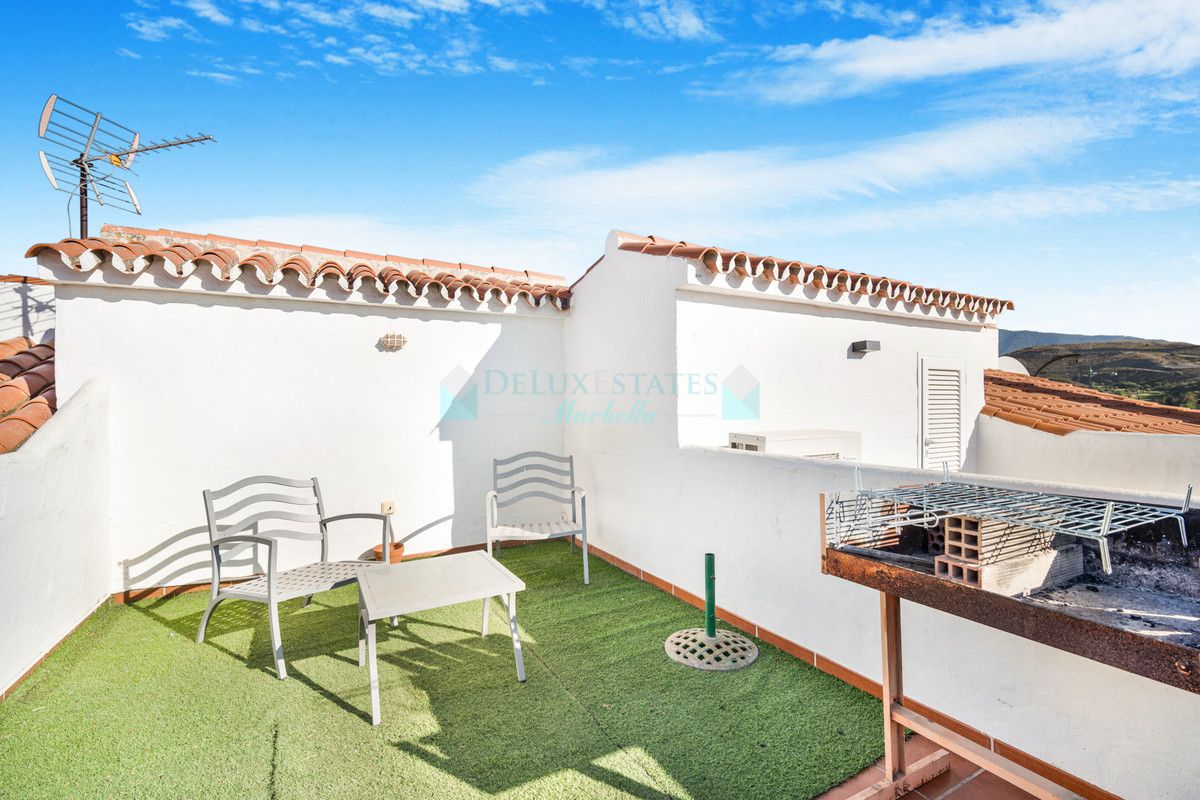 Ático en venta en Bel Air, Estepona