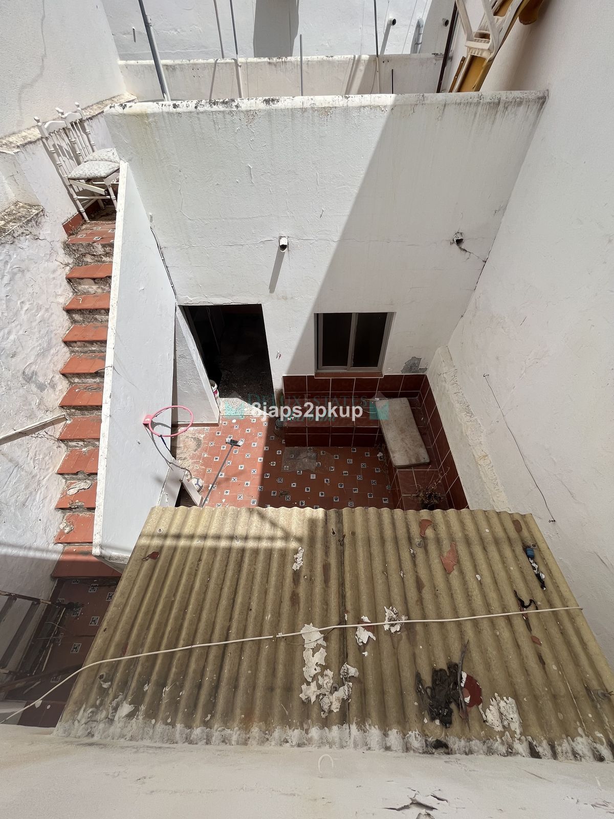 Town House for sale in Estepona