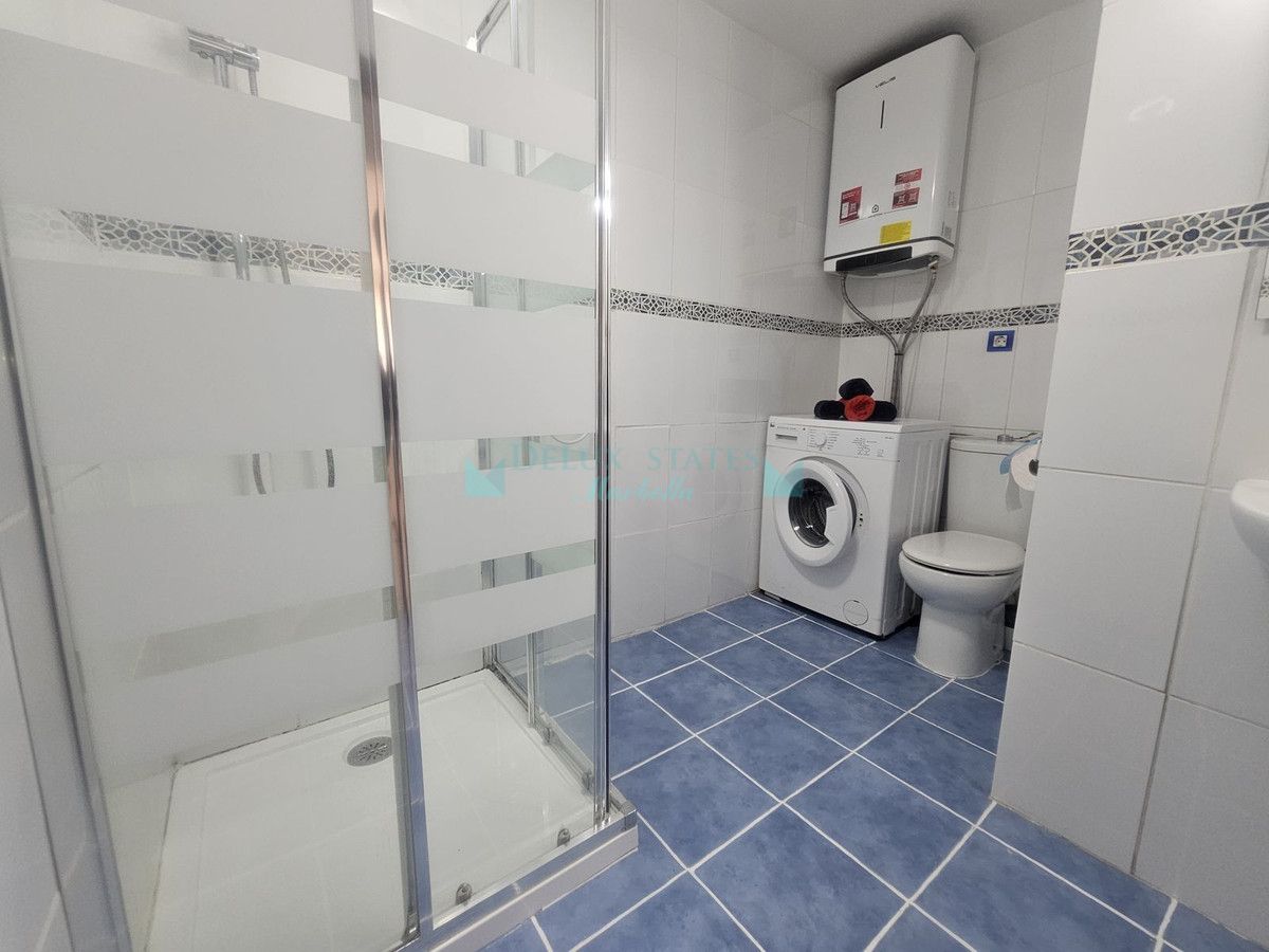 Apartamento Planta Baja en venta en Artola, Marbella Este