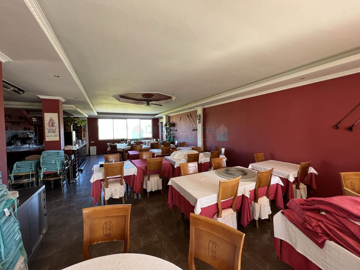 Restaurant for sale in New Golden Mile, Estepona