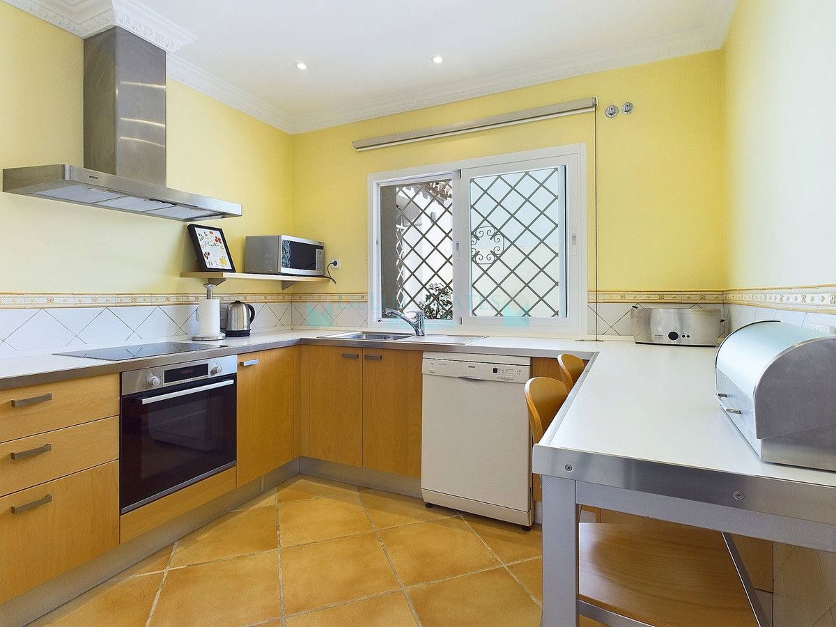 Semi Detached Villa for sale in San Pedro de Alcantara