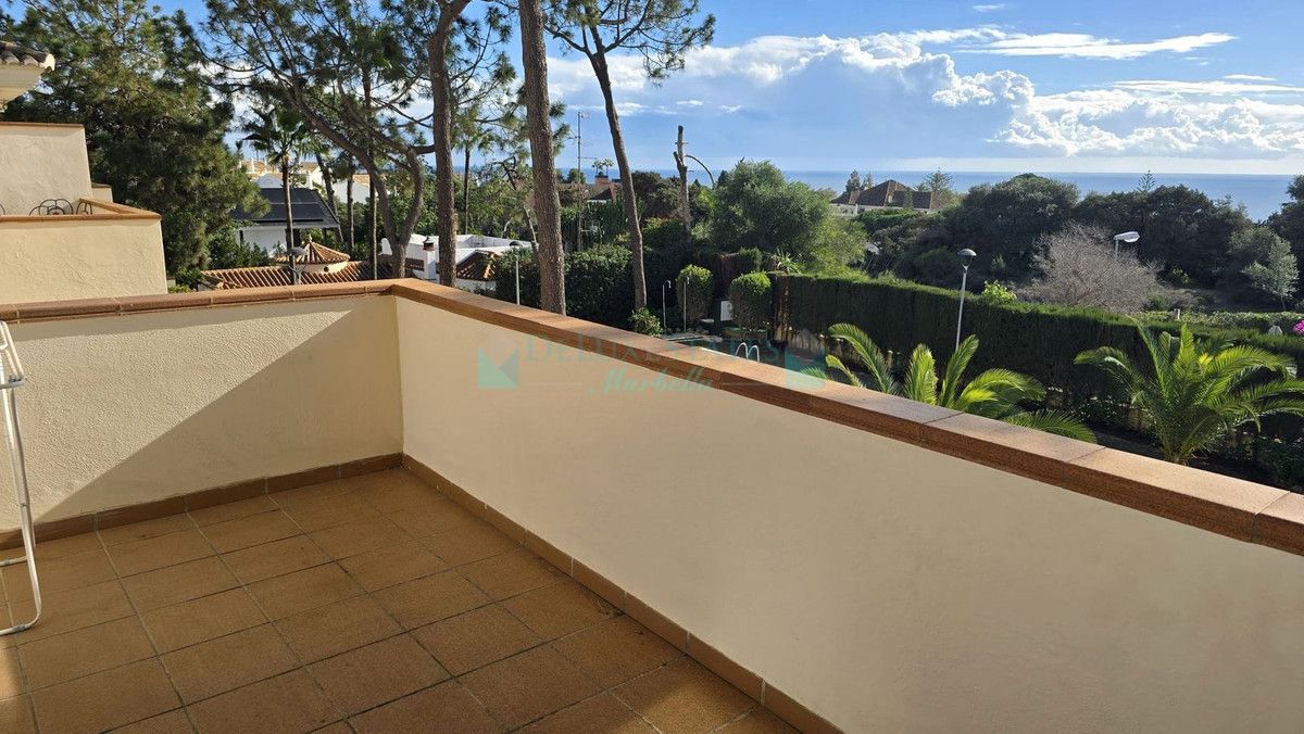 Apartamento en venta en Carib Playa, Marbella Este