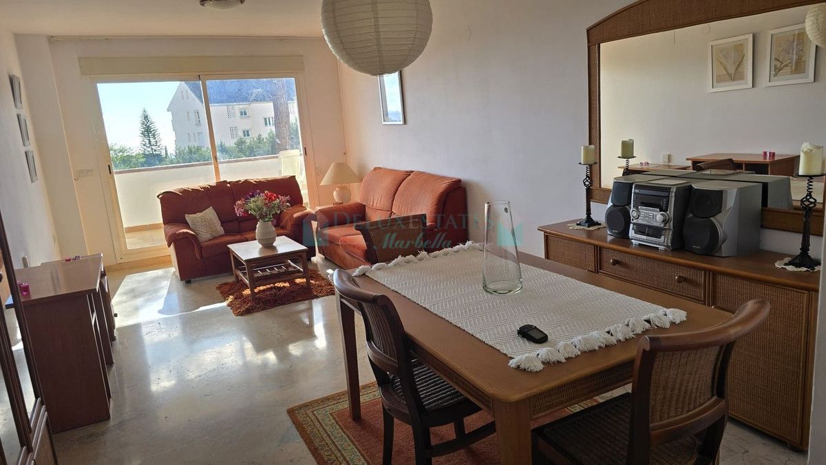 Apartamento en venta en Carib Playa, Marbella Este