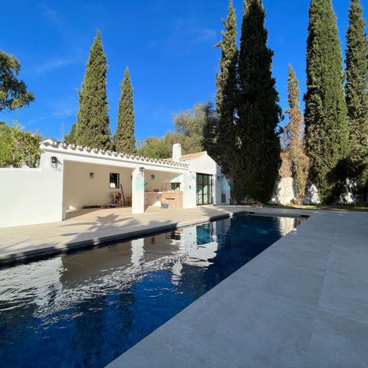 Villa en venta en Benahavis