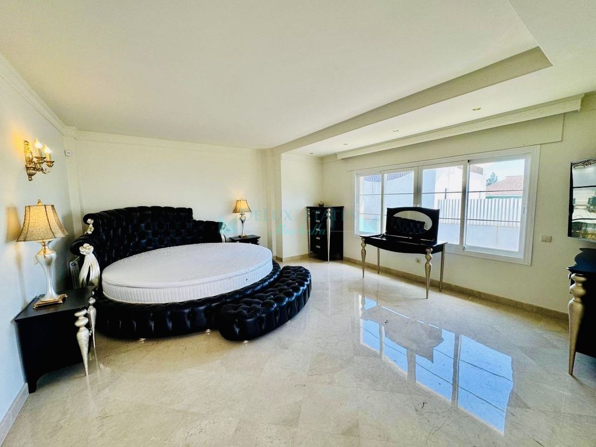 Villa for rent in San Pedro de Alcantara