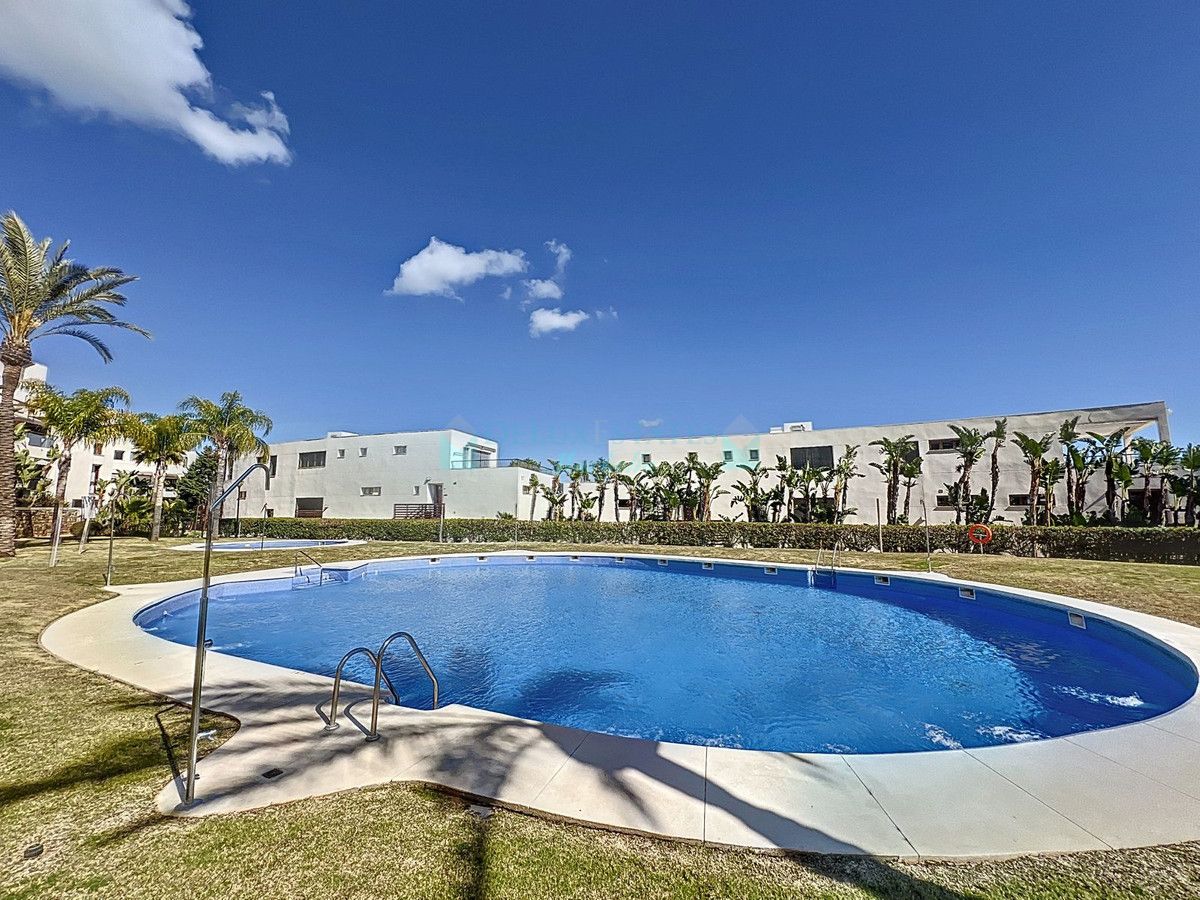 Apartamento Planta Baja en venta en Los Altos de los Monteros, Marbella Este