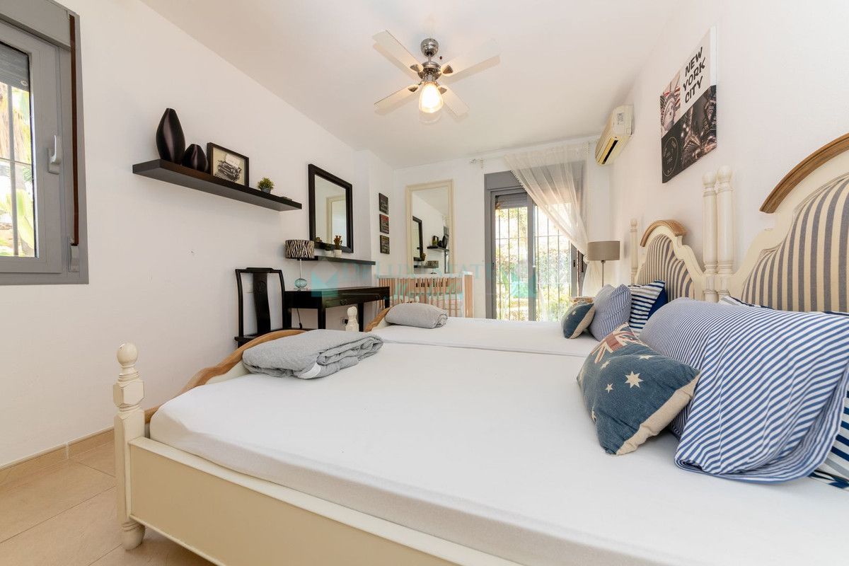 Apartamento Planta Baja en alquiler en Marbella