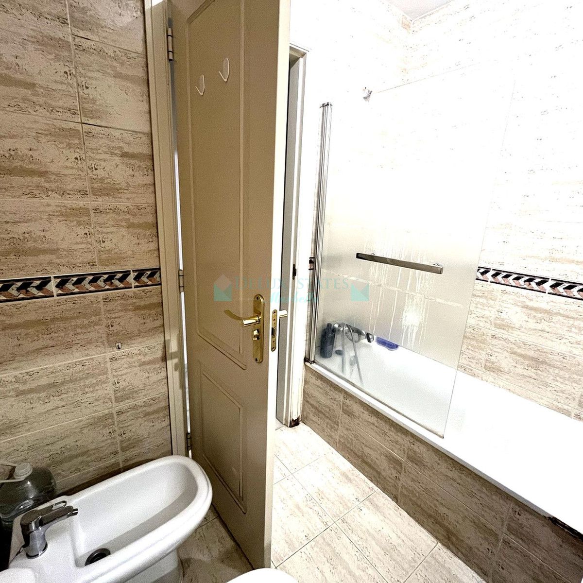 Ground Floor Apartment for sale in Aloha, Nueva Andalucia