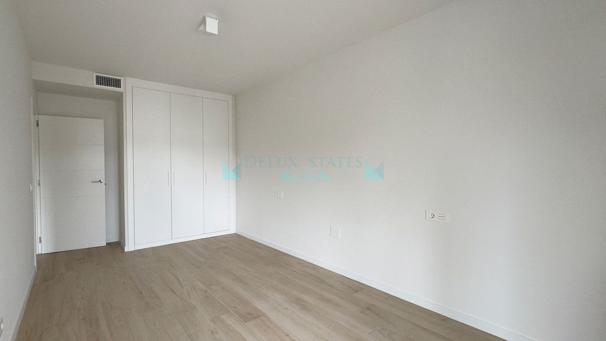 Apartamento en venta en Nueva Andalucia