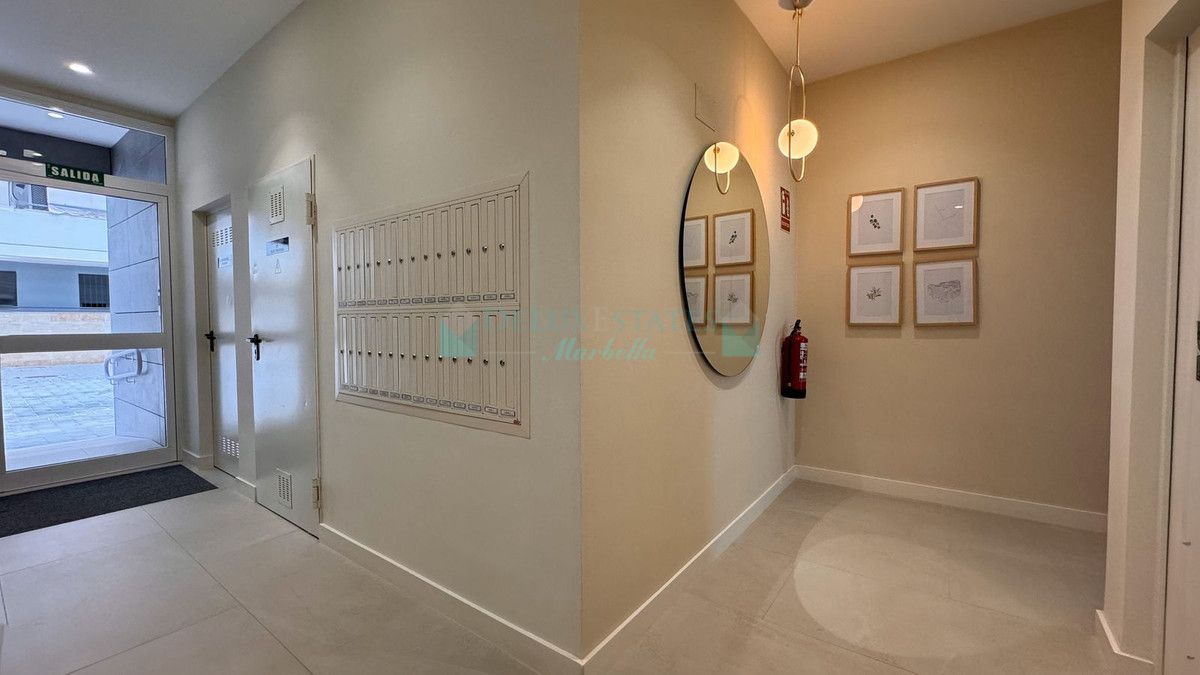 Apartamento en venta en Nueva Andalucia