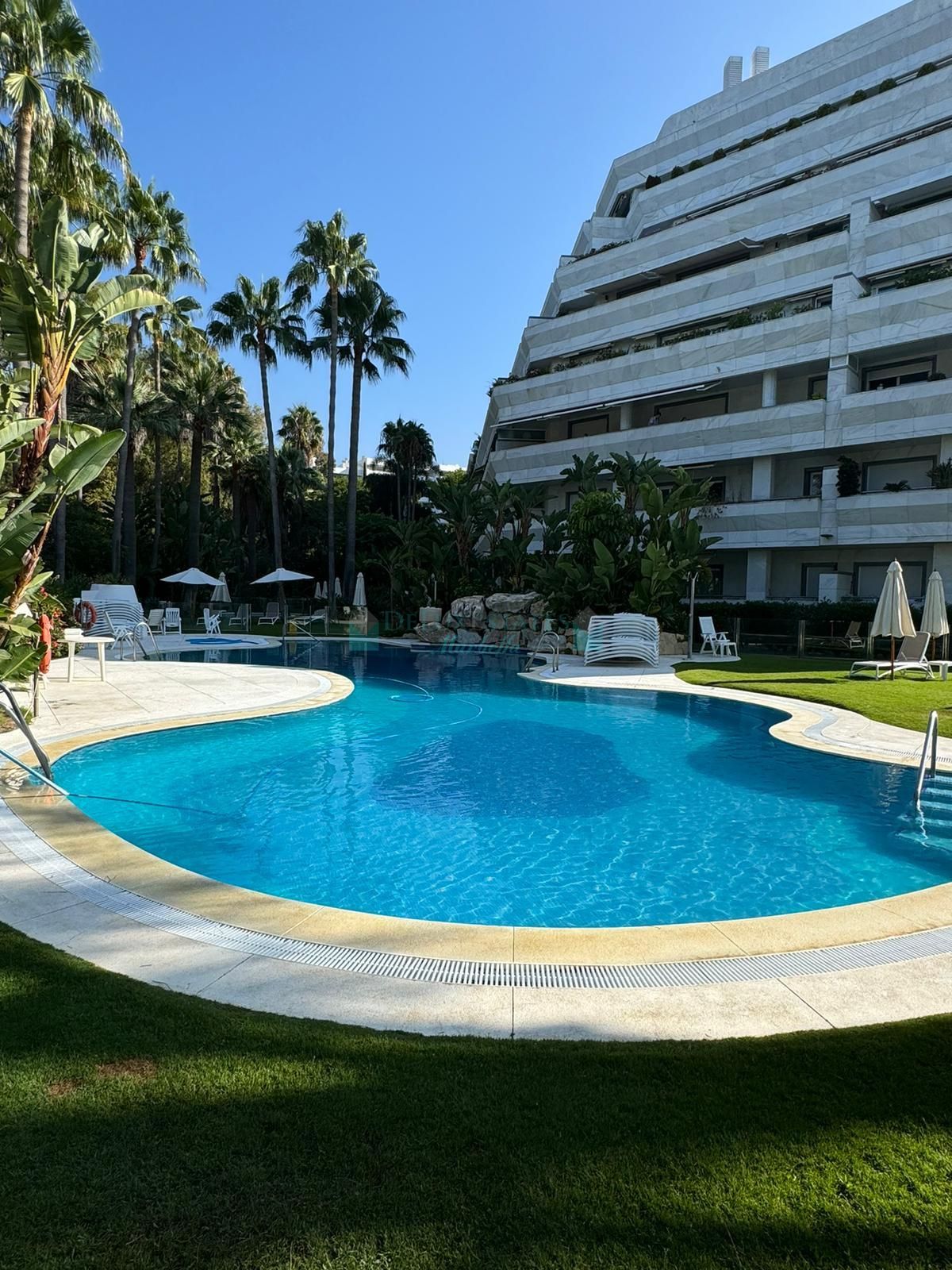 Apartamento en venta en Marbella