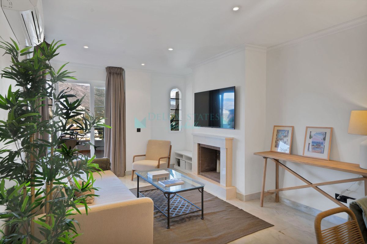 Apartment for sale in Nueva Andalucia