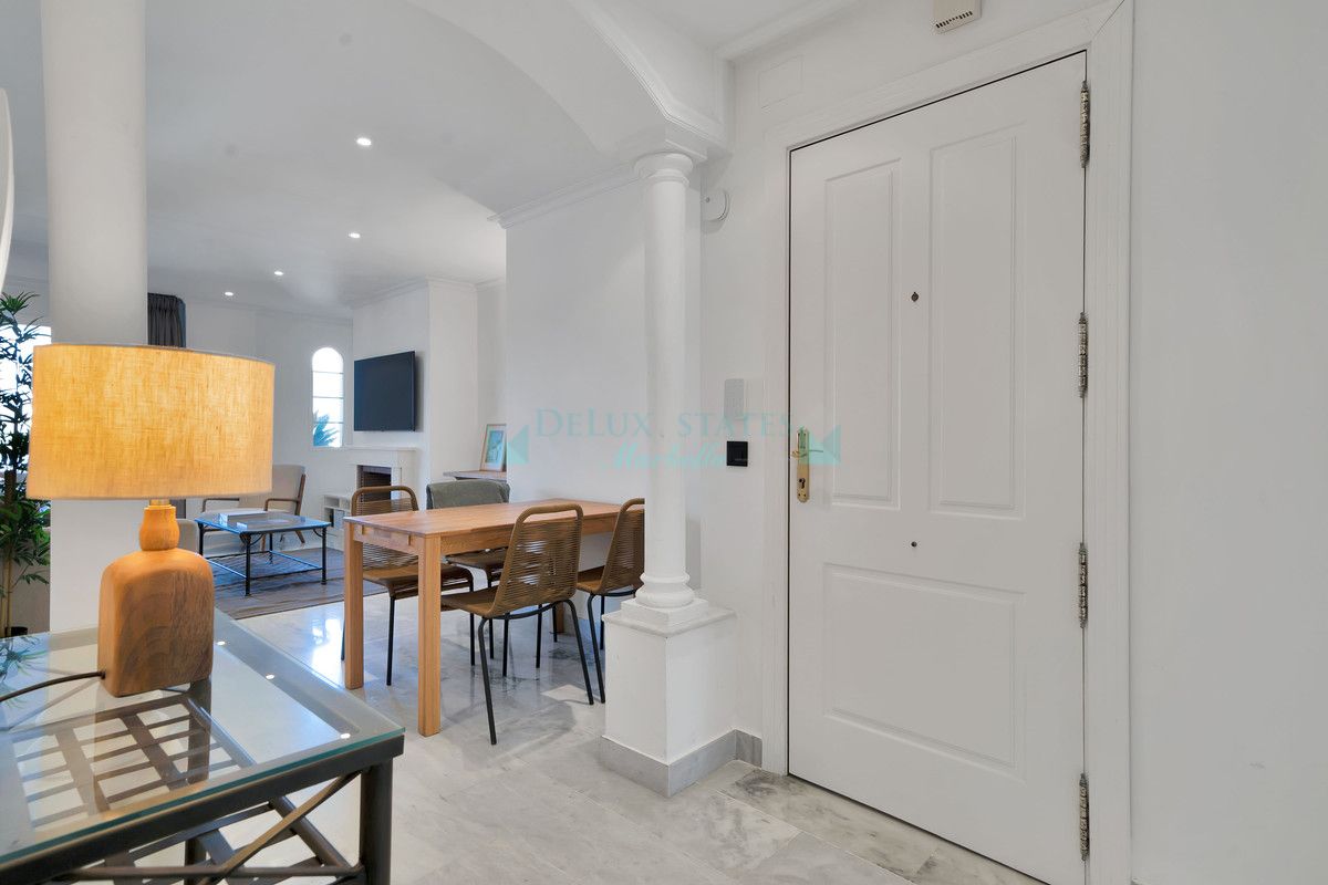 Apartment for sale in Nueva Andalucia