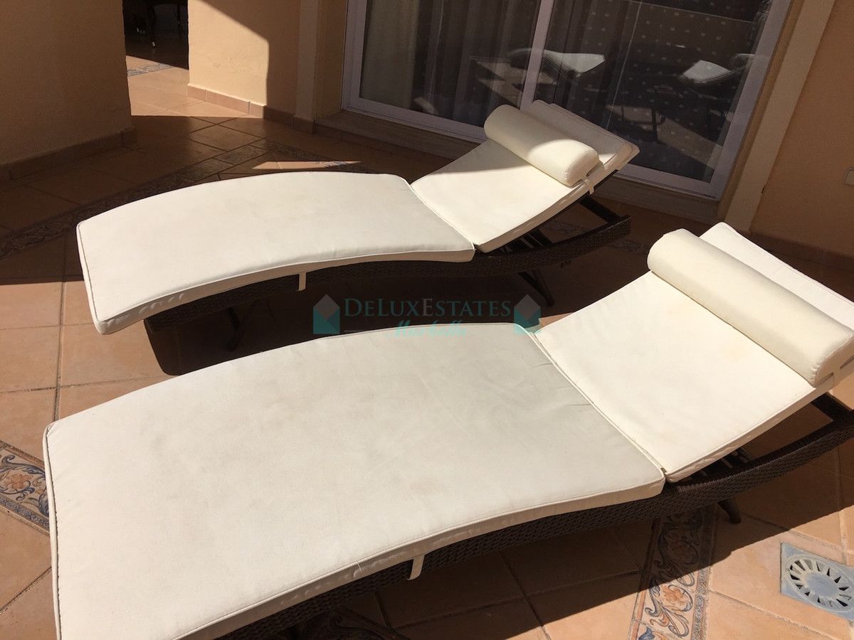 Apartamento en alquiler en Elviria, Marbella Este