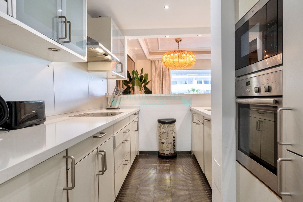 Penthouse for rent in Marbella - Puerto Banus