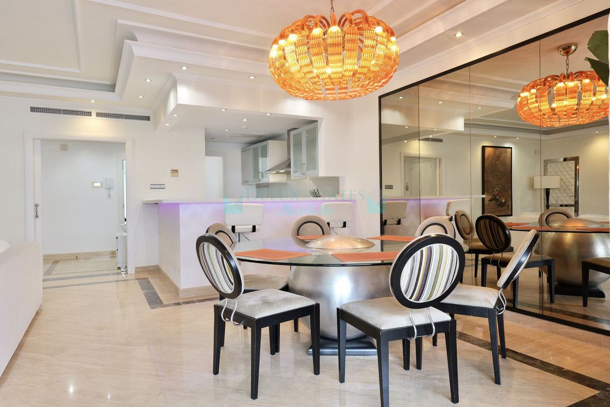 Penthouse for rent in Marbella - Puerto Banus