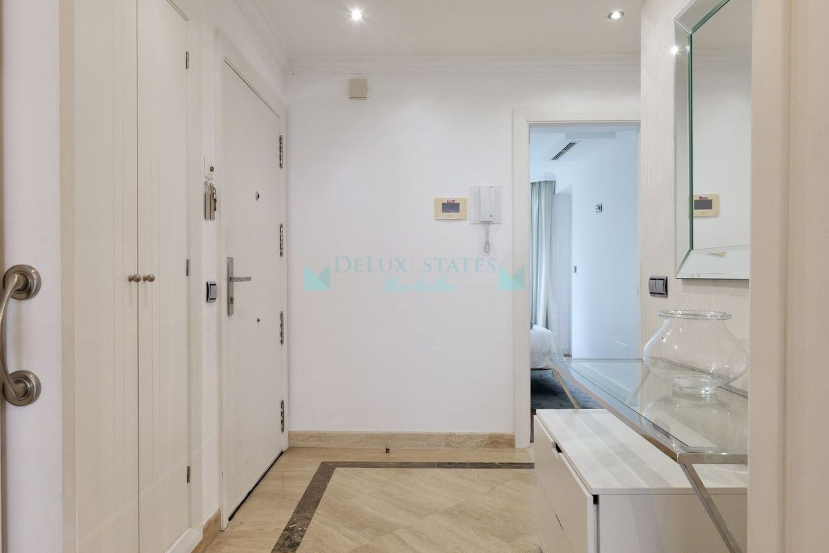 Penthouse for rent in Marbella - Puerto Banus