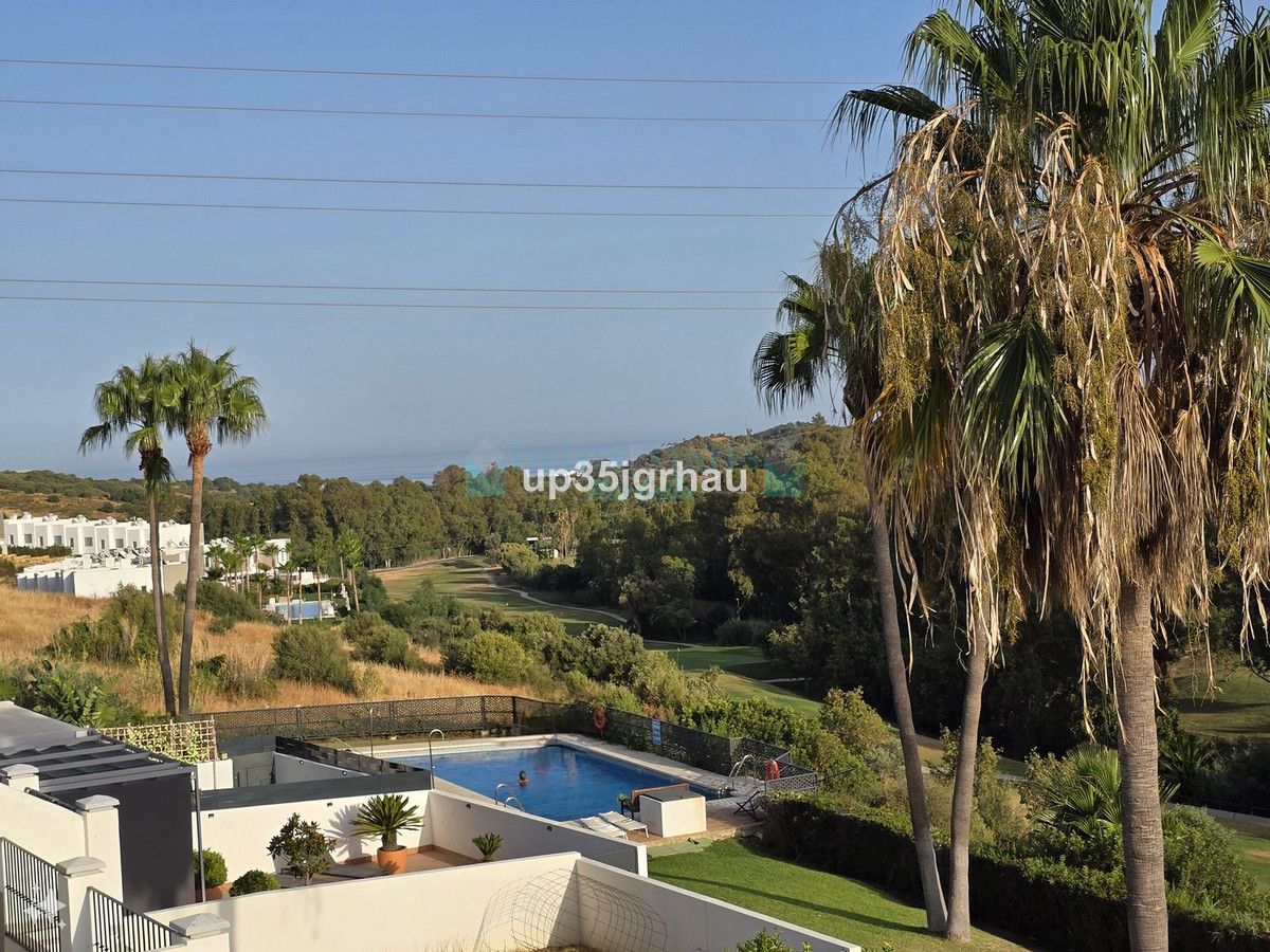 Villa Pareada en venta en Estepona