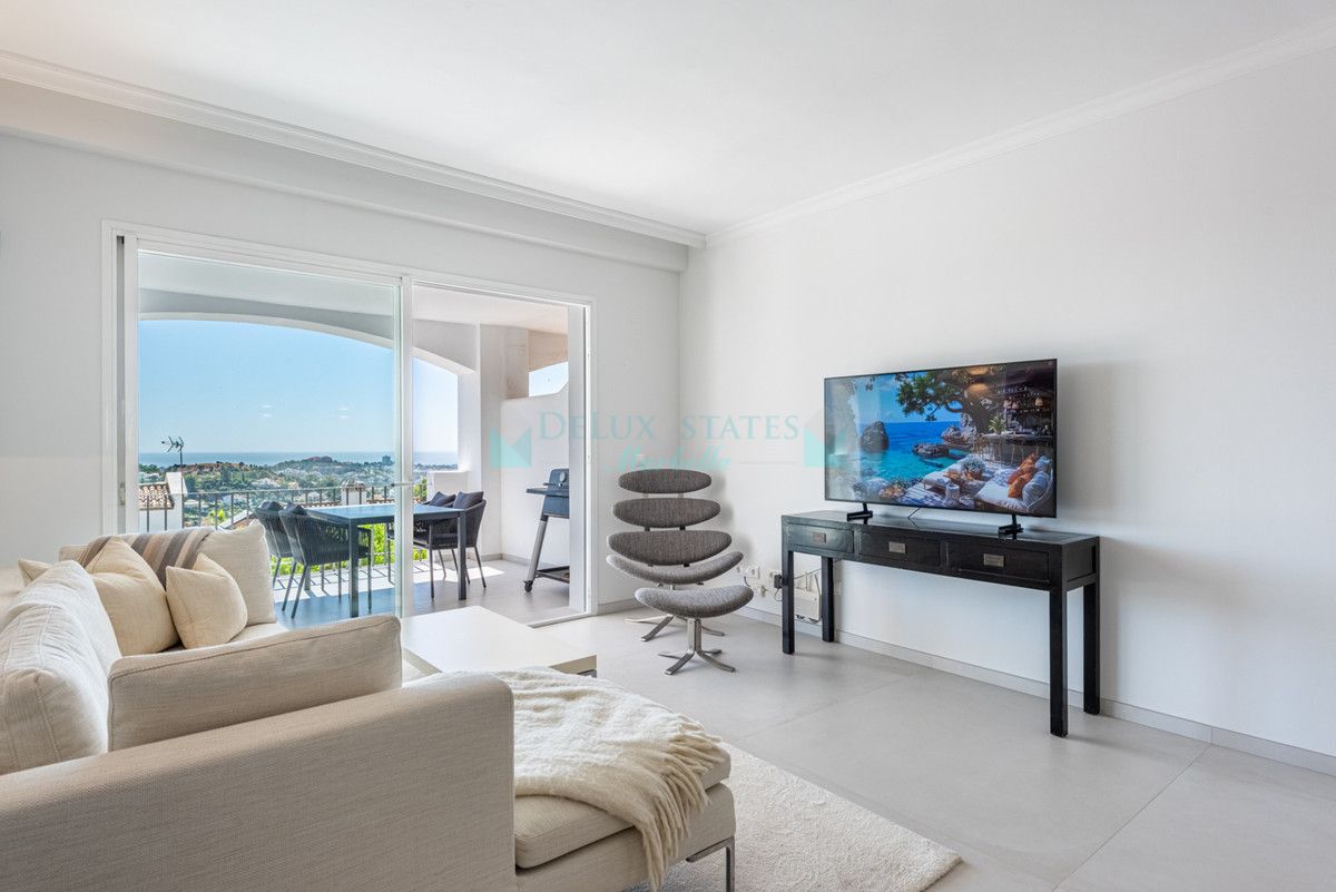 Apartment for sale in La Quinta, Benahavis