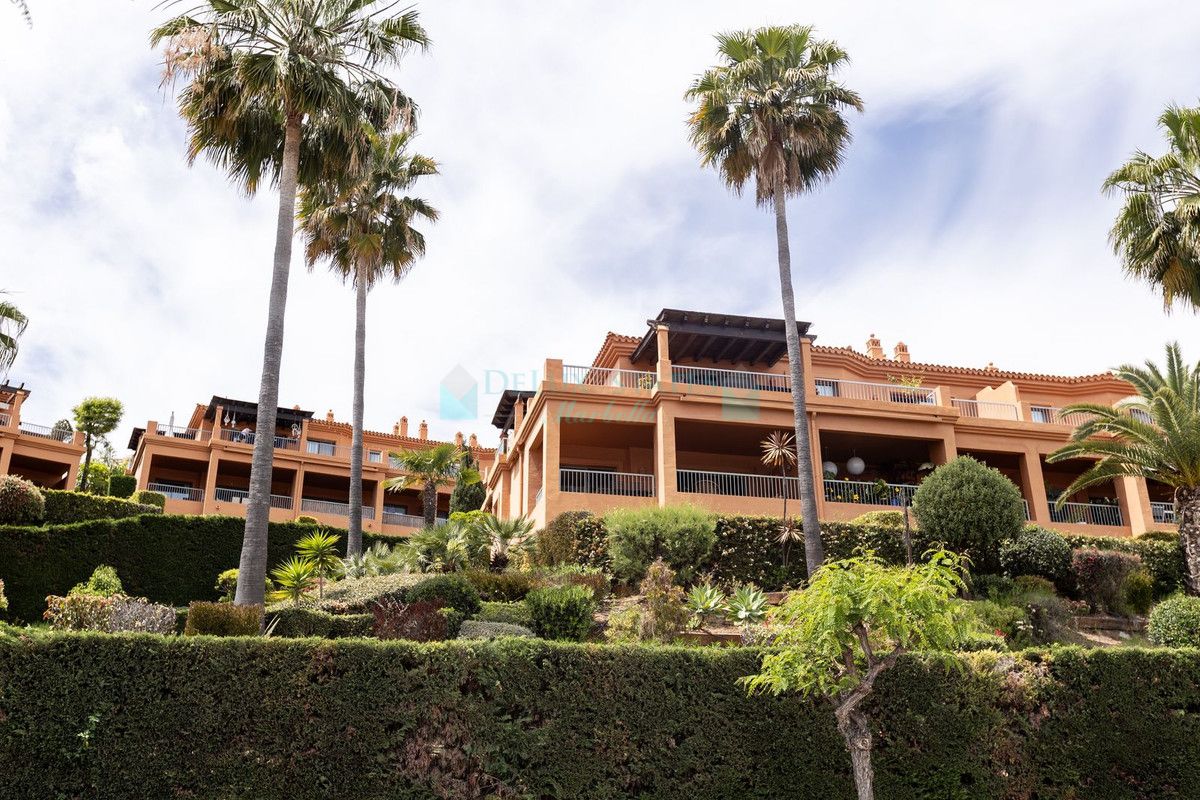 Apartment for sale in Estepona