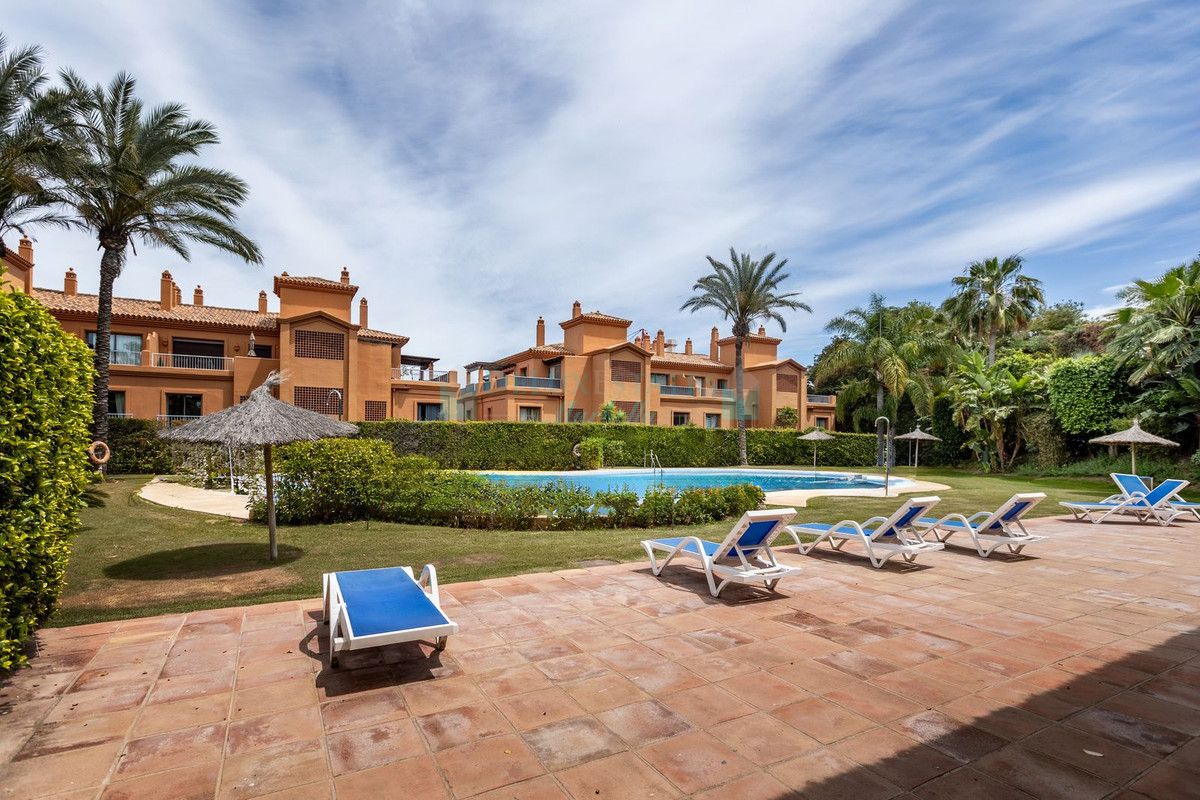 Apartment for sale in Estepona