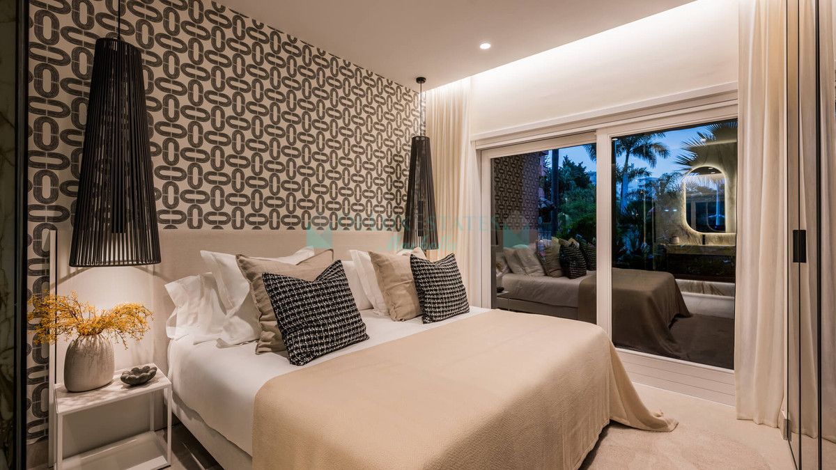 Ground Floor Apartment for sale in Estepona