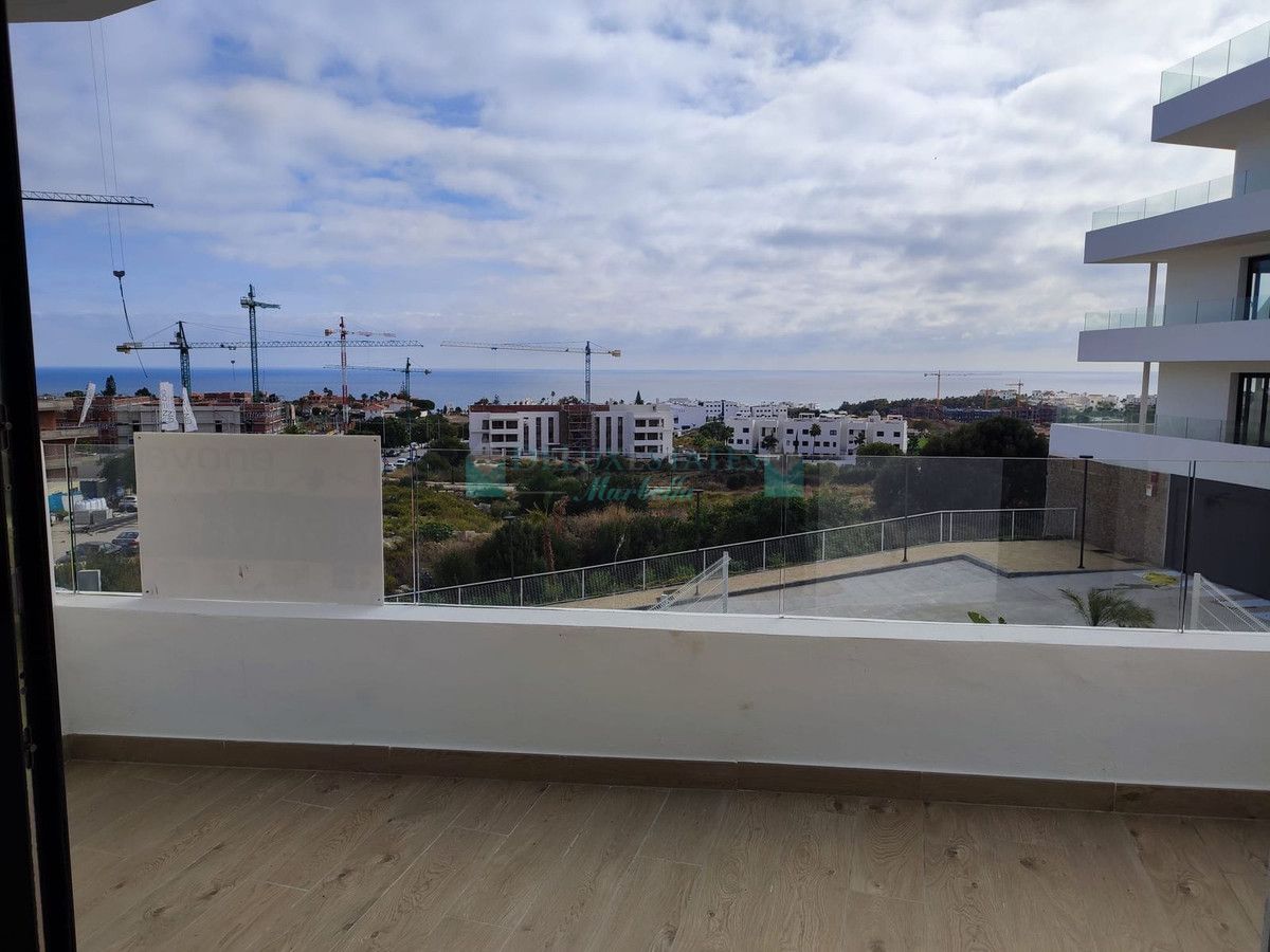 Apartment for sale in Estepona