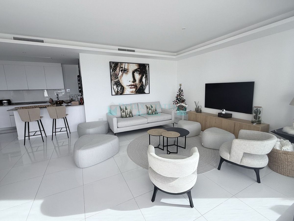 Ground Floor Apartment for sale in Benahavis