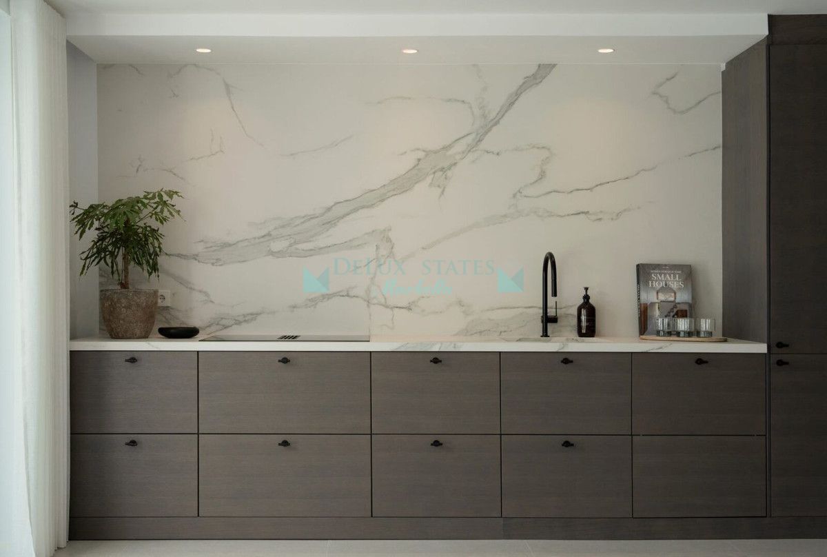 Villa for rent in Nueva Andalucia