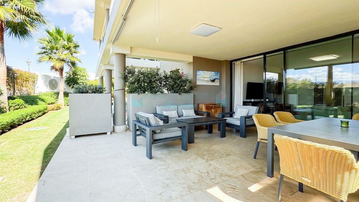 Ground Floor Apartment for sale in Cabopino, Marbella East