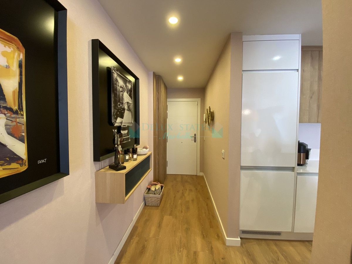 Apartment for sale in Estepona