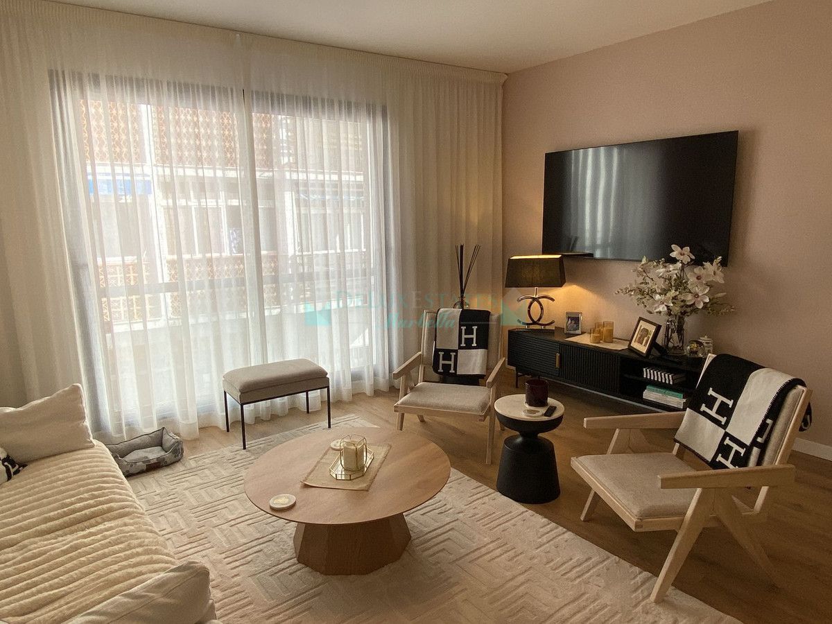 Apartamento en venta en Estepona