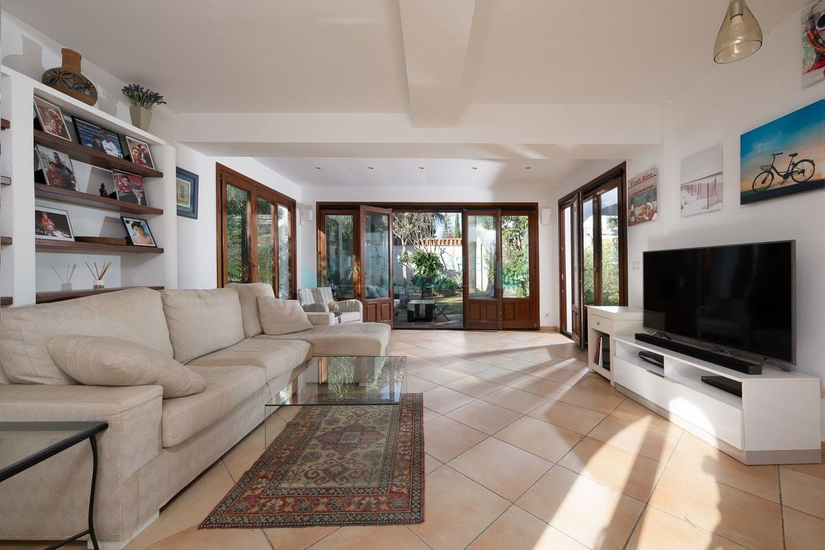 Villa en venta en Marbesa, Marbella Este