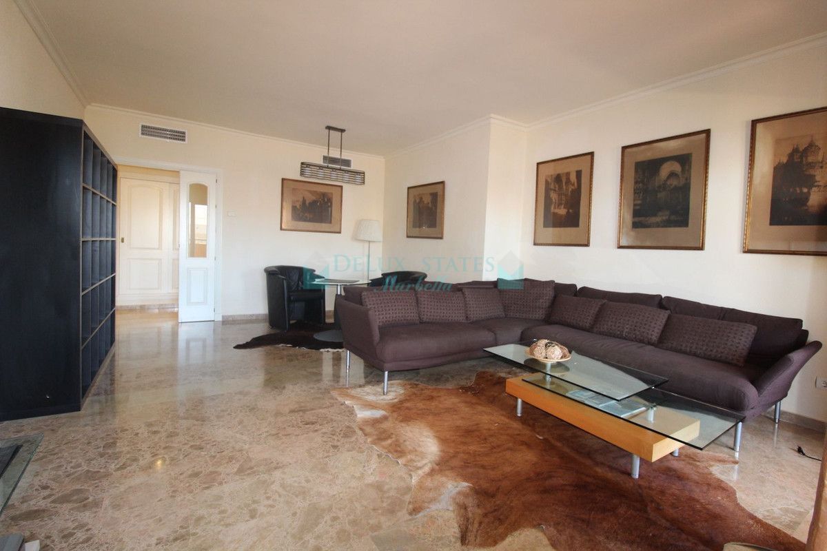 Apartamento en alquiler en San Pedro de Alcantara