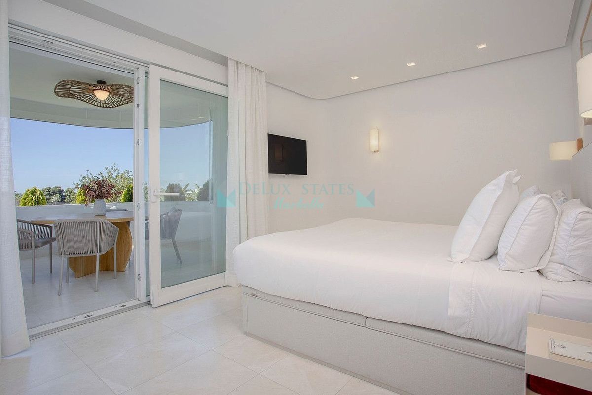Apartment for sale in Guadalmina Alta, San Pedro de Alcantara